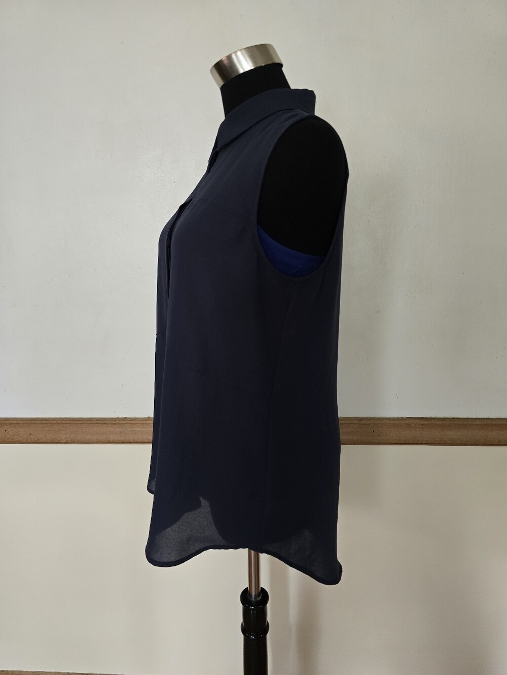 Theory Semi-Sheer "Yarine" Blouse Medium - Picture 6 of 10